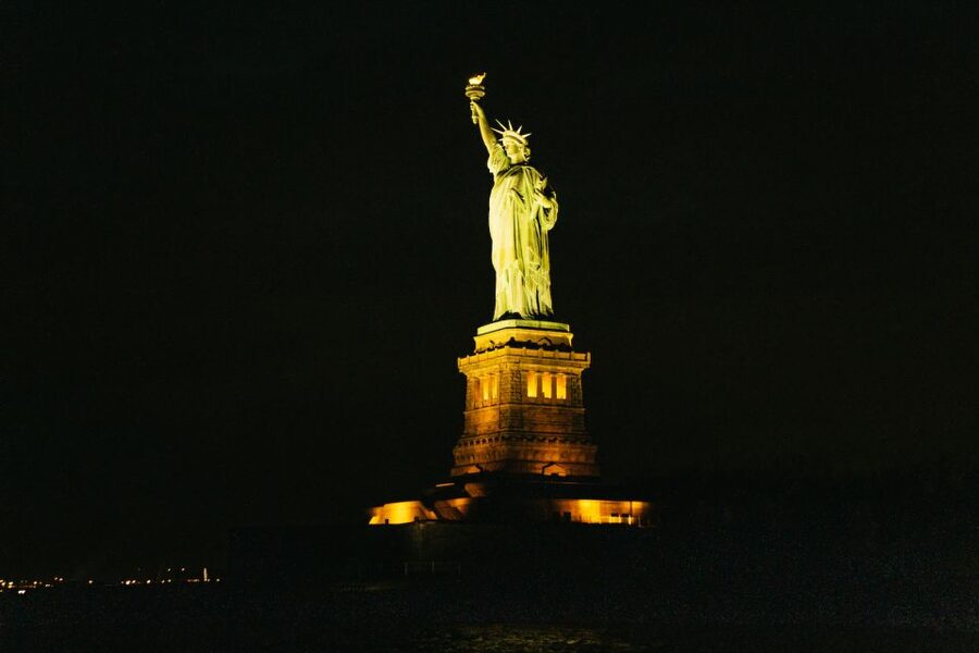 NYC: Circle Line 2h Harbor Lights Cruise Skip-The-Box-Office - Key points to know before boarding