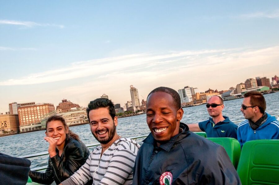 NYC: Circle Line "The Beast" Midtown/Downtown Speedboat Ride - Who will enjoy this ride most?