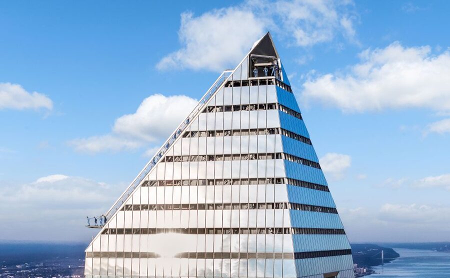 NYC: City Climb Skyscraping Experience Ticket - Guides, nerves, and the small-group advantage