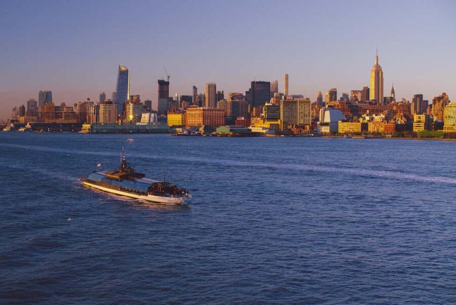 NYC: City Cruises Luxury Brunch, Lunch or Dinner Cruise - Boarding at Pier 61 in Chelsea