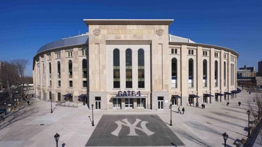 NYC: Contrasts Tour of Harlem, The Bronx, Queens & Brooklyn - The Bronx: Joker stairs and Yankee Stadium