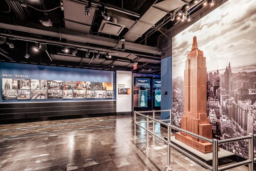 NYC: Empire State Building Observation Deck Tickets - Standard entry or Express access?