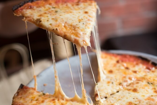 NYC: Greenwich Village Food Tour with 6 Locals Favorites Dishes - A small group with several guide personalities
