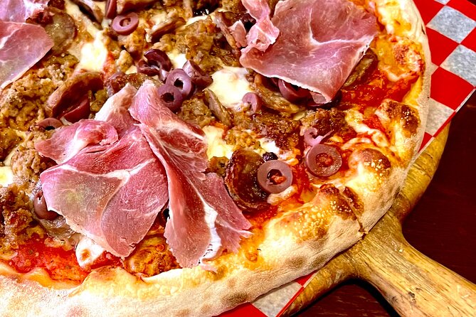 NYC: Greenwich Village Food Tour with 6 Locals Favorites Dishes - What the walking route adds to the food