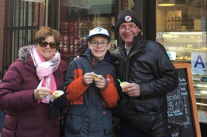 NYC Greenwich Village Italian Food Guided Walking Tour - Coffee aromas at Porto Rico Importing Co.