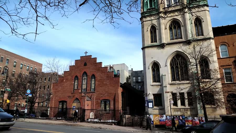 NYC: Harlem Hallelujah! Gospel Wednesday Concert - Inside Convent Avenue Baptist Church on West 145th Street
