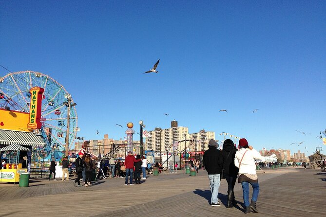 NYC Highlights Tour: Bronx, Brooklyn, Harlem, Queens & Coney - Brooklyn, Williamsburg, and Jewish community life