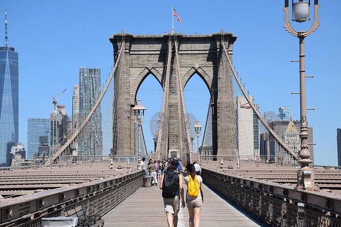 NYC Highlights Tour: Bronx, Brooklyn, Harlem, Queens & Coney - DUMBO and the Manhattan Bridge view