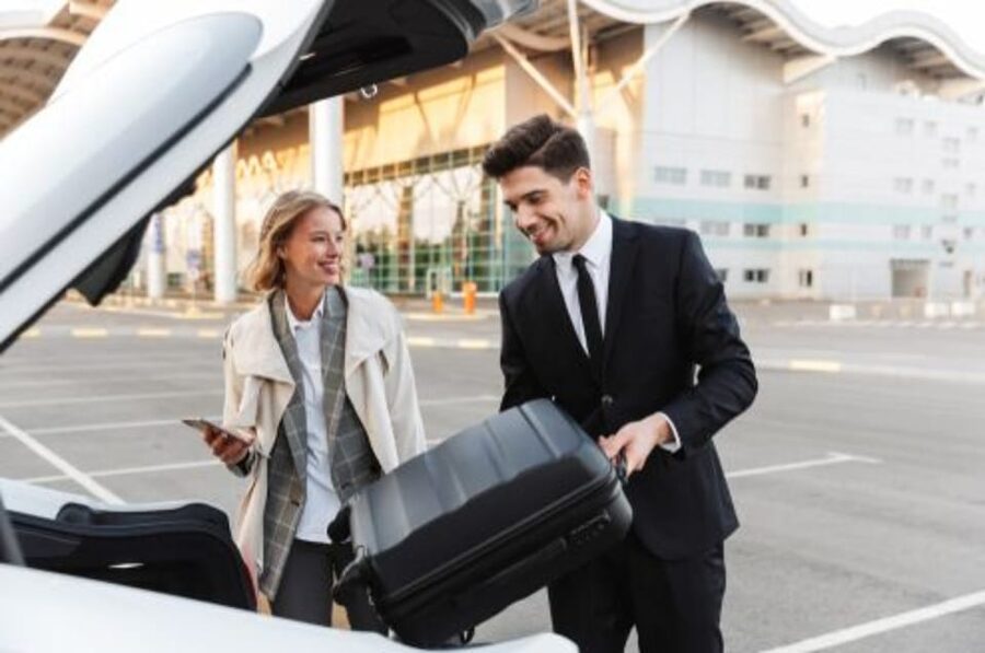 NYC: JFK Airport to Manhattan or Brooklyn Private Transfer - Why private transportation can be worth $37 per person