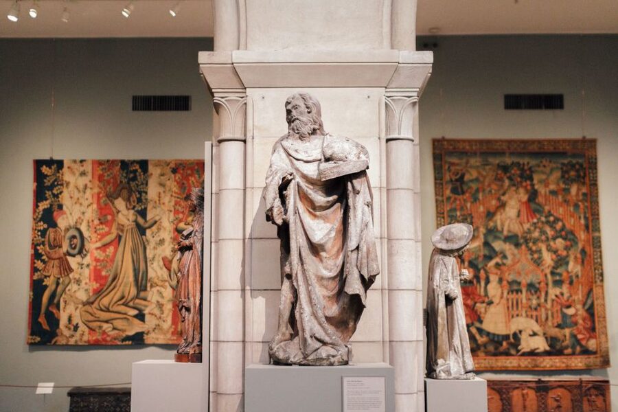 NYC: Meet the Met – Extended 3hr Small-Group Tour - Guides who make the art easier to remember