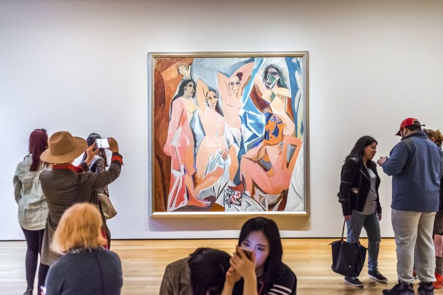 NYC: Museum of Modern Art (MoMA) Entry Ticket - Finding space in a popular museum