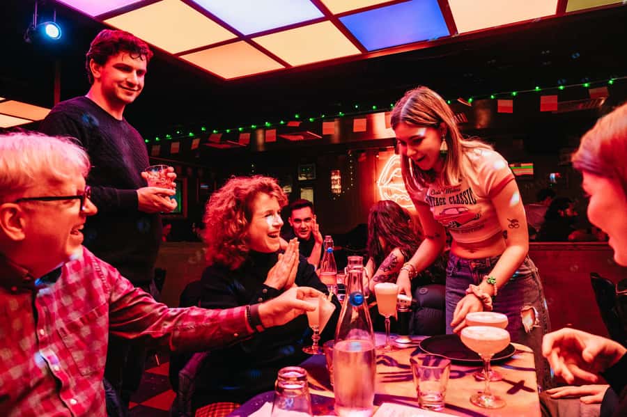 NYC: Speakeasy Drinks and Prohibition History Tour - Meeting at One Worldwide Plaza on Eighth Avenue