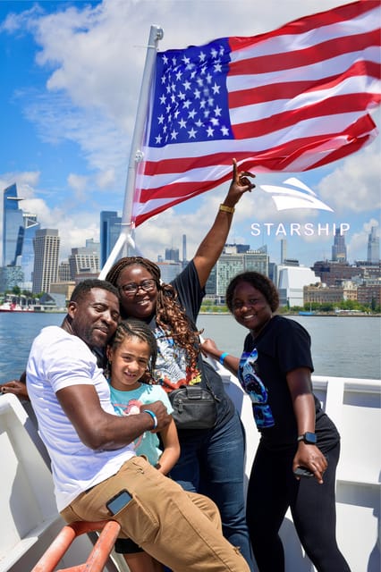 NYC: Starship Landmark 90 Minute Sightseeing Cruise - How the Guides Shape the Ride