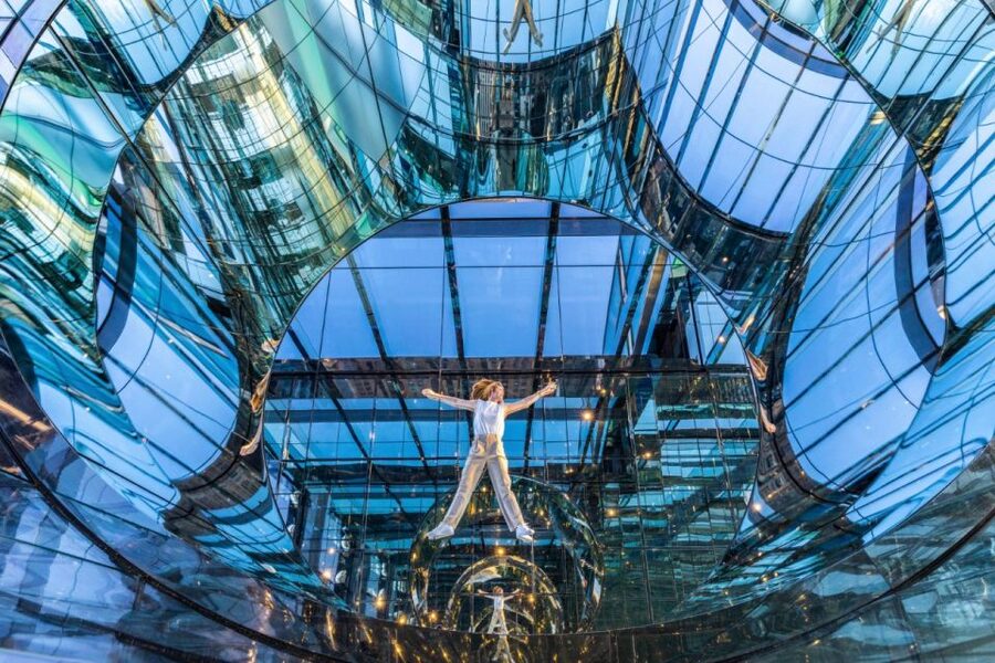 NYC: SUMMIT One Vanderbilt Tickets - LEVITATION above Madison Avenue