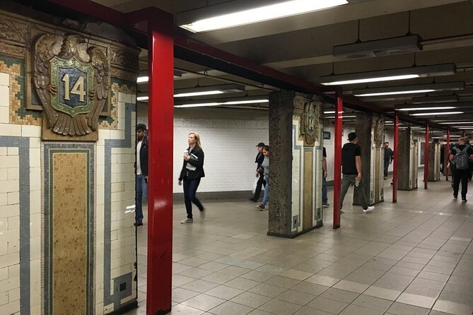 NYC Underground Subway Walking Tour - Union Square’s art and the details above your head