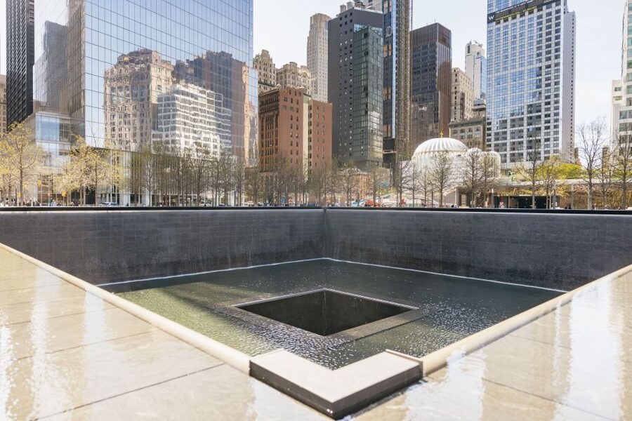 NYC: Wall Street Tour with 9/11 Memorial and Statue Ferry - Key points to know before booking