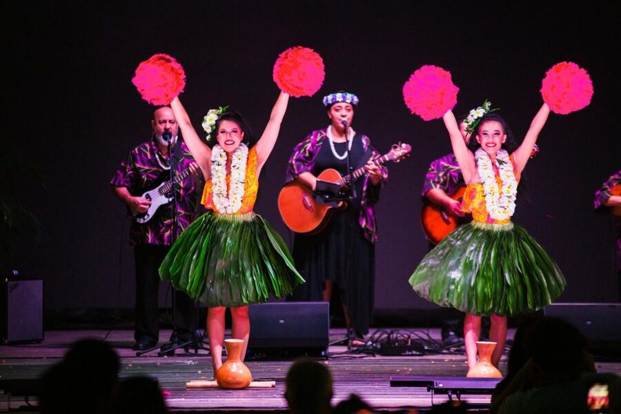 Oahu: Ka Moana Luau Dinner and Show at Aloha Tower - The pre-show activities make arrival part of the experience
