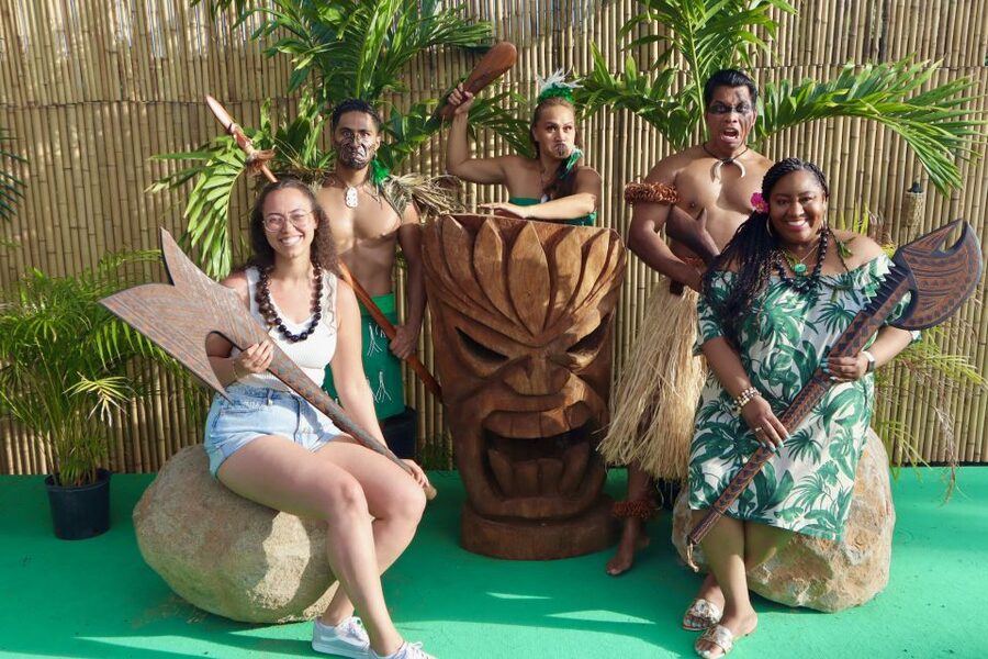 Oahu: Mauka Warriors Luau Cultural Experience with Dinner - Seating, crowds, and the case for an upgrade