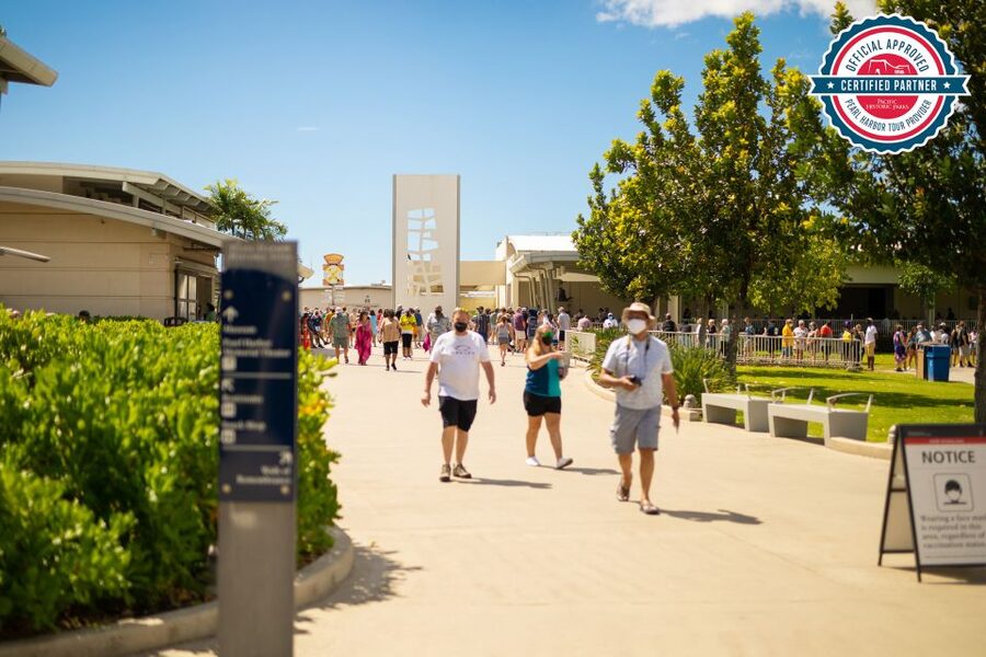 Oahu: Pearl Harbor, Arizona Memorial & Honolulu City Tour - Who will get the most from this experience?