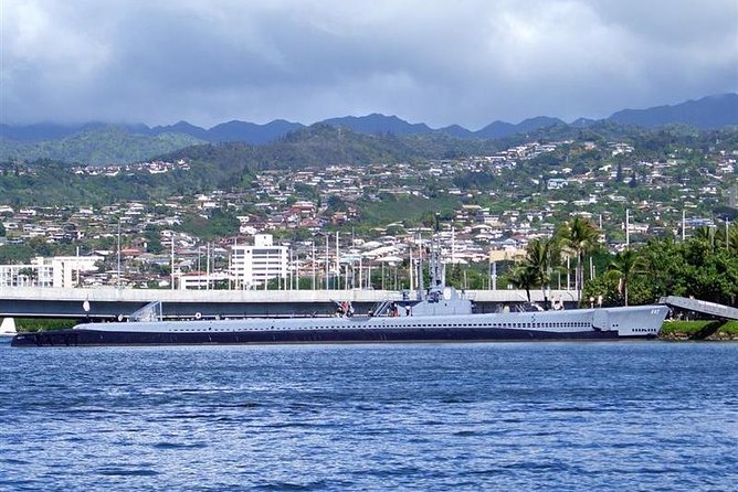 Oahu: Pearl Harbor USS Arizona Memorial - The Pacific Historic Parks shop