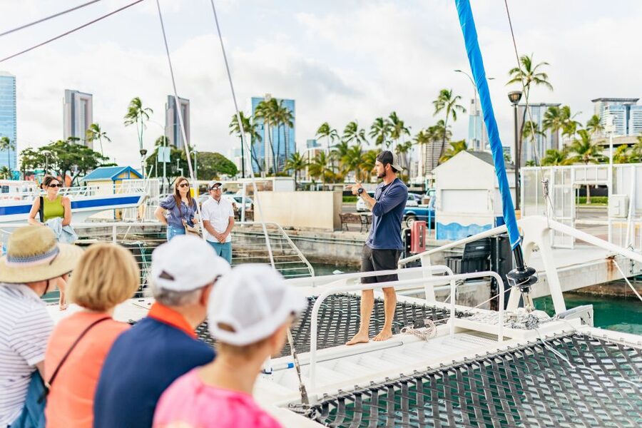 Oahu: Waikiki Sunset Catamaran Cocktail Cruise - FAQ