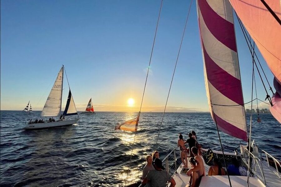 Oahu: Waikiki Sunset Catamaran Sail and Swim - Drinks, food, and what the $44 covers