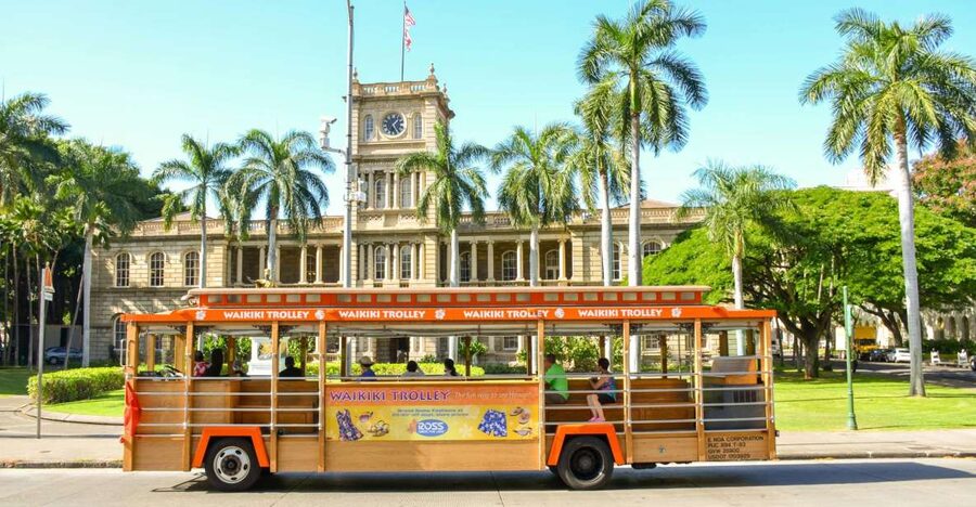 Oahu: Waikiki Trolley Hop-on Hop-off All-Line Pass - Why the all-line pass works well in Honolulu