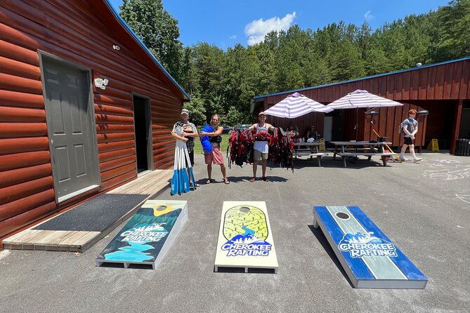 Ocoee River Middle Whitewater Rafting Trip (Most Popular Tour) - Guides make the difference