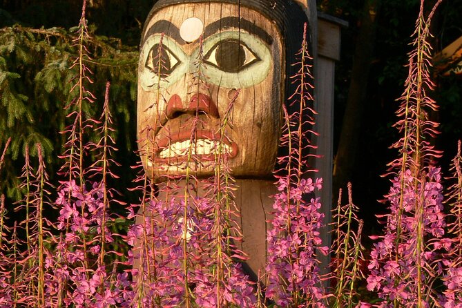 Off the Beaten Path Ketchikan Photo Safari - 3 hr. - Potlatch Totem Park, clan house, and coffee break