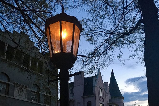 Old Louisville Ghost Tour as Recommended by The New York Times @ 4th and Ormsby - Central Park, a quiet pause in the middle of the walk