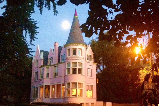 Old Louisville Ghost Tour as Recommended by The New York Times @ 4th and Ormsby - How much walking should you expect?
