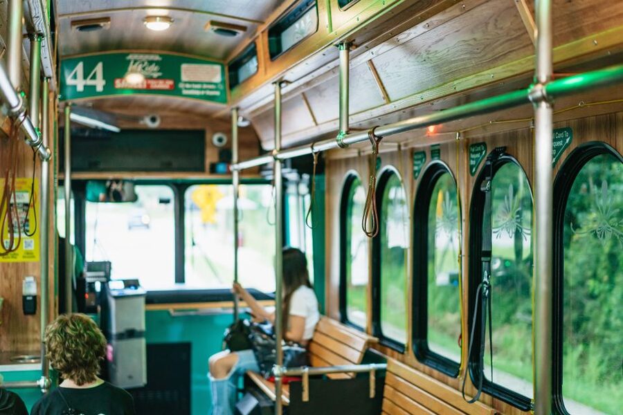 Orlando: I-Ride Trolley Hop-on Hop-off Pass - The Green Line along Universal Boulevard