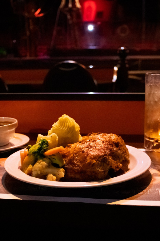 Orlando: Pirates Adventure Dinner Show with Drinks - Key Points Before You Book