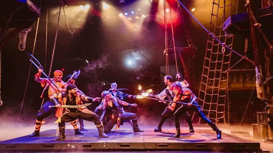 Orlando: Pirates Adventure Dinner Show with Drinks - The Buccaneer Bash After the Finale