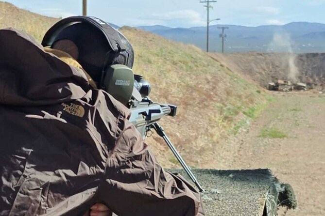 Outdoor Shooting Experience with Transfer and Lunch in Las Vegas - One-to-one guidance and safety