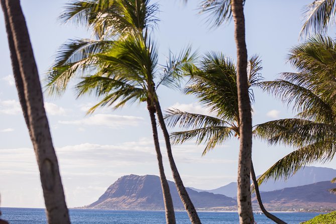 Paradise Cove Luau - Sunset, music, hula, and fire