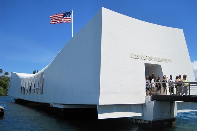 Pearl Harbor Arizona Memorial - Honolulu Tour - Submarine Access - Pearl Harbor first, Honolulu second