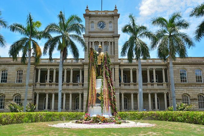 Pearl Harbor Arizona Memorial - Honolulu Tour - Submarine Access - Seeing the USS Bowfin from outside