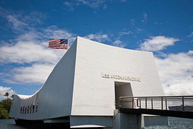 Pearl Harbor, National Memorial Cemetery and Honolulu City Tour - Pearl Harbor gives the day its purpose