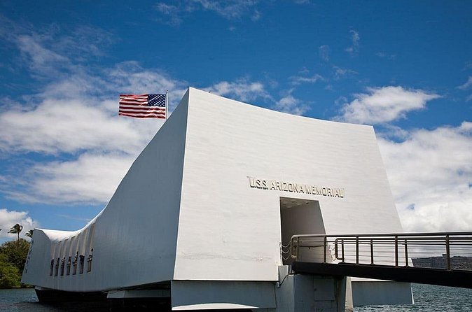 Pearl Harbor, National Memorial Cemetery and Honolulu City Tour - Is $59.82 good value?