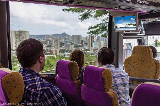 Pearl Harbor, USS Arizona Memorial & Honolulu City Tour - At the Pearl Harbor Visitor Center