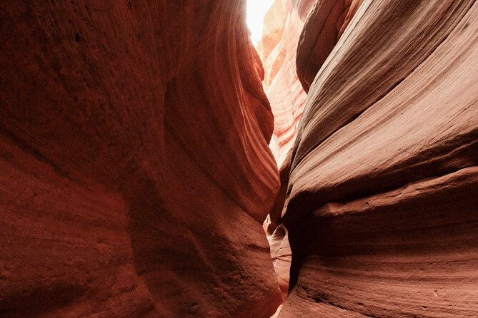 Peekaboo Slot Canyon UTV and Hiking Adventure - Timing, Group Size, and Practical Comfort