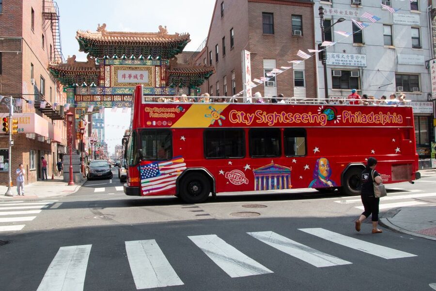 Philadelphia: Double-Decker Hop-on Hop-off Sightseeing Tour - Benjamin Franklin Parkway and the museum stops