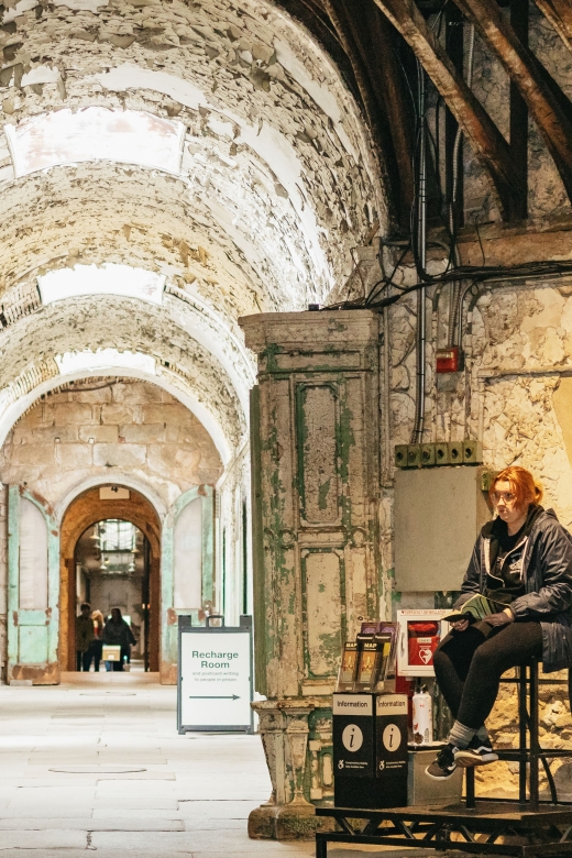 Philadelphia: Eastern State Penitentiary Admission - Following Steve Buscemi through the cellblocks