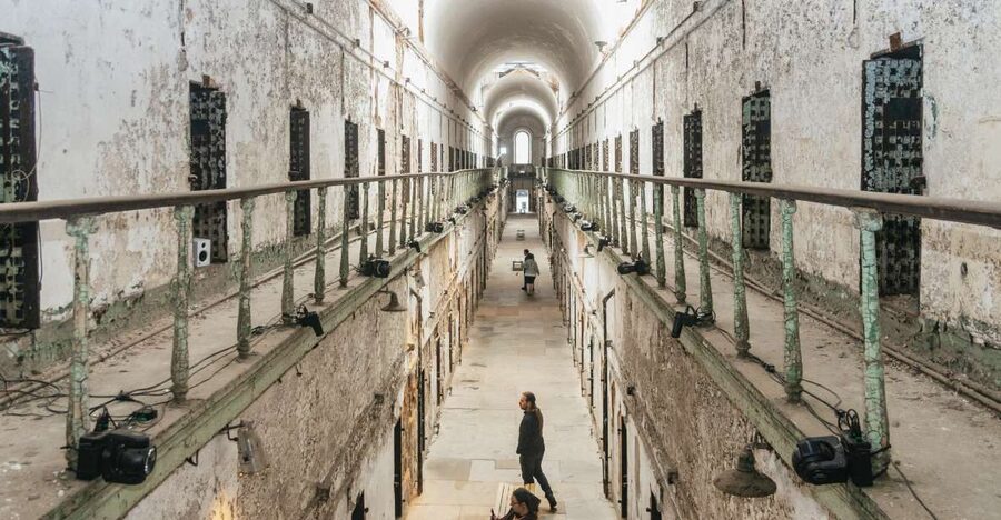Philadelphia: Eastern State Penitentiary Admission - Entering through the Fairmount Avenue gate