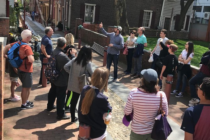 Philadelphia Old City Historic Walking Tour with 10+ Top Sites - The Second Bank’s portrait gallery