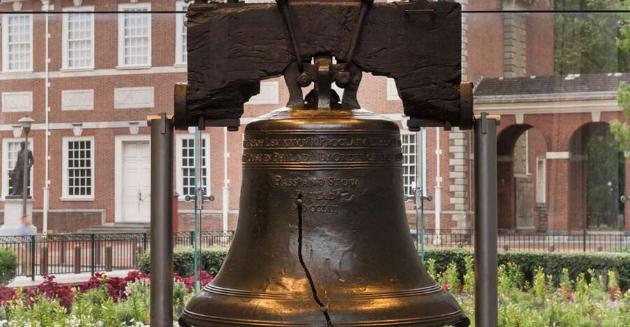 Philadelphia: Revolution and The Founders History Tour - The Liberty Bell and the power of symbols