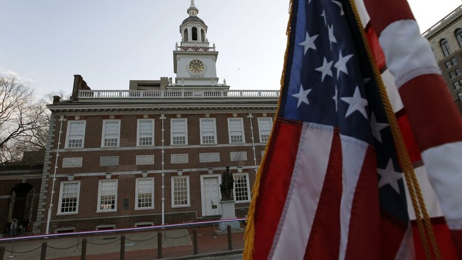 Philadelphia: Revolution and The Founders History Tour - Carpenters’ Hall and Philadelphia’s political machinery