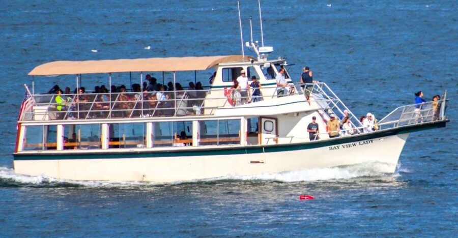 Portland: Best of Maine Lighthouse Scenic Cruise - Portland Harbor and the first stories