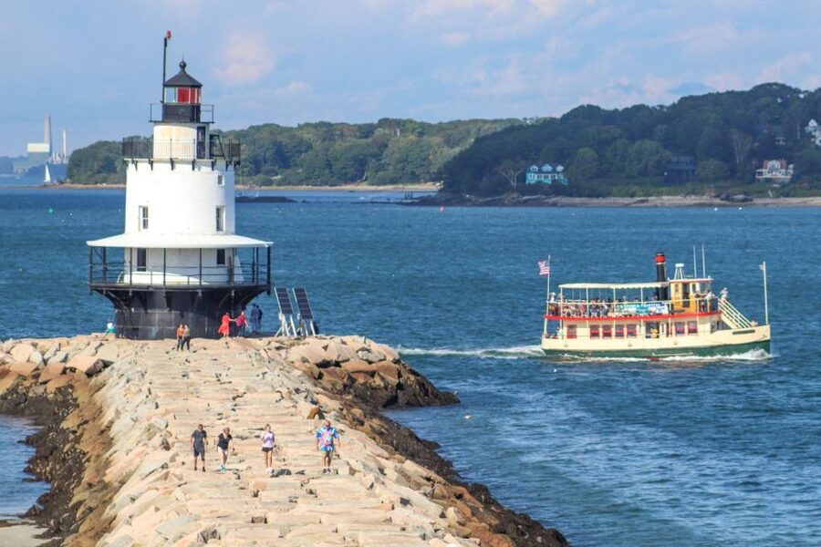 Portland: Best of Maine Lighthouse Scenic Cruise - How the guide shapes the experience